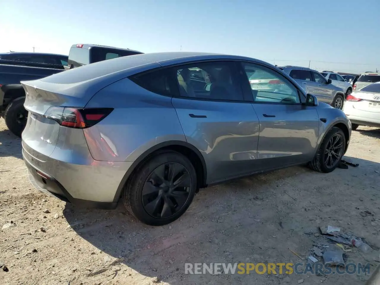 3 Photograph of a damaged car 7SAYGDEE4RA319460 TESLA MODEL Y 2024