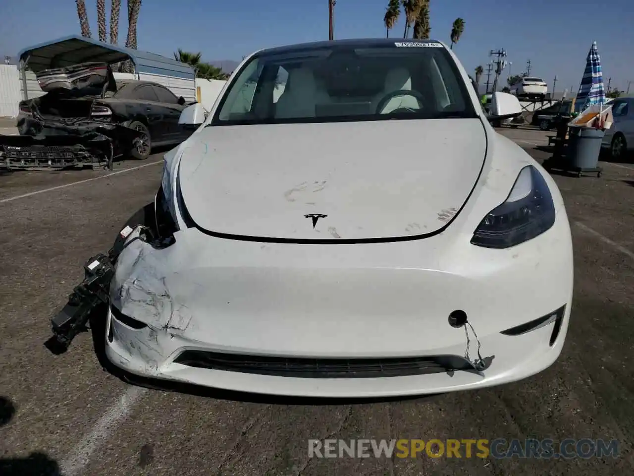 5 Photograph of a damaged car 7SAYGDEE4RF128933 TESLA MODEL Y 2024