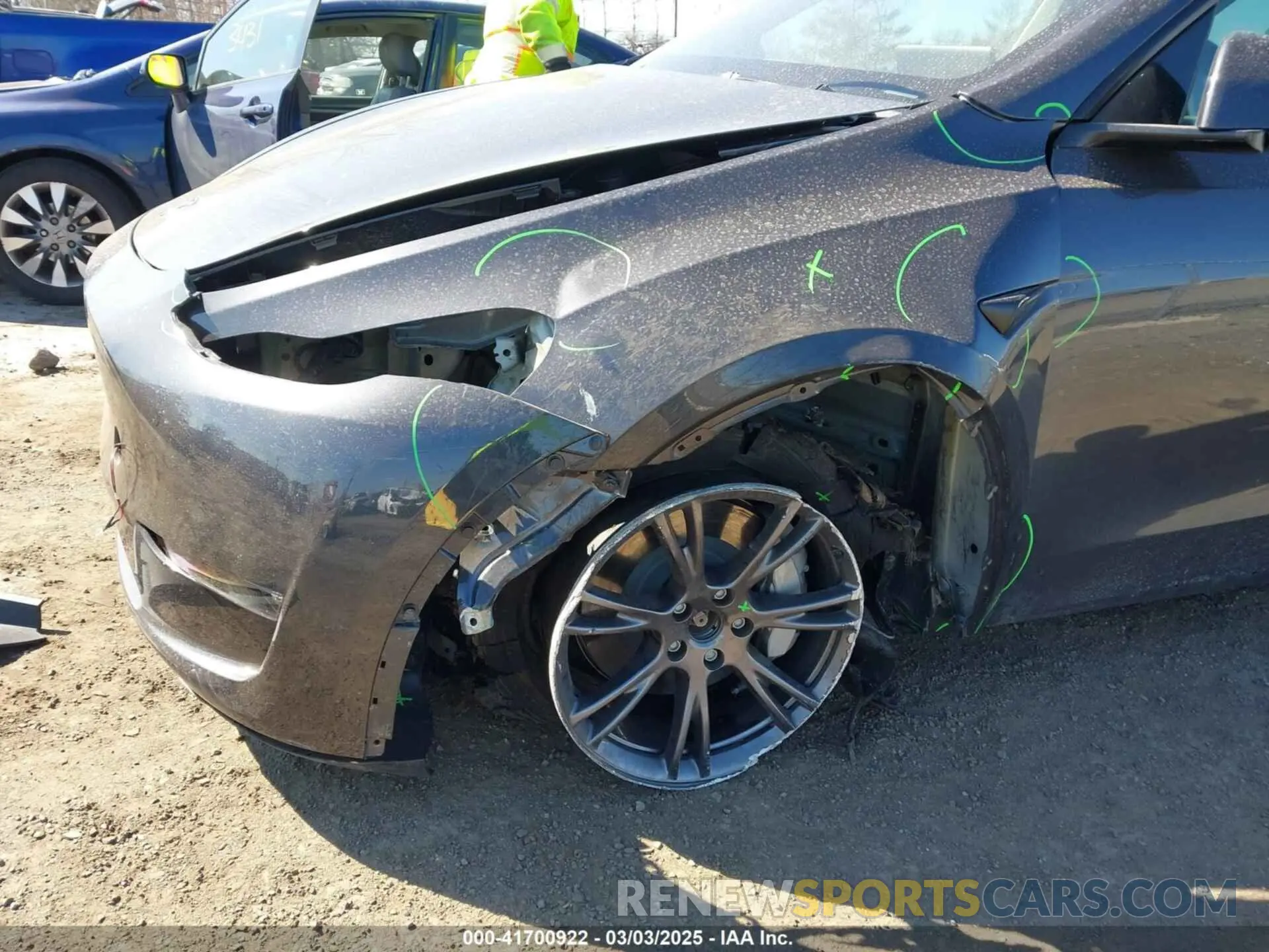 6 Photograph of a damaged car 7SAYGDEE4RF149457 TESLA MODEL Y 2024