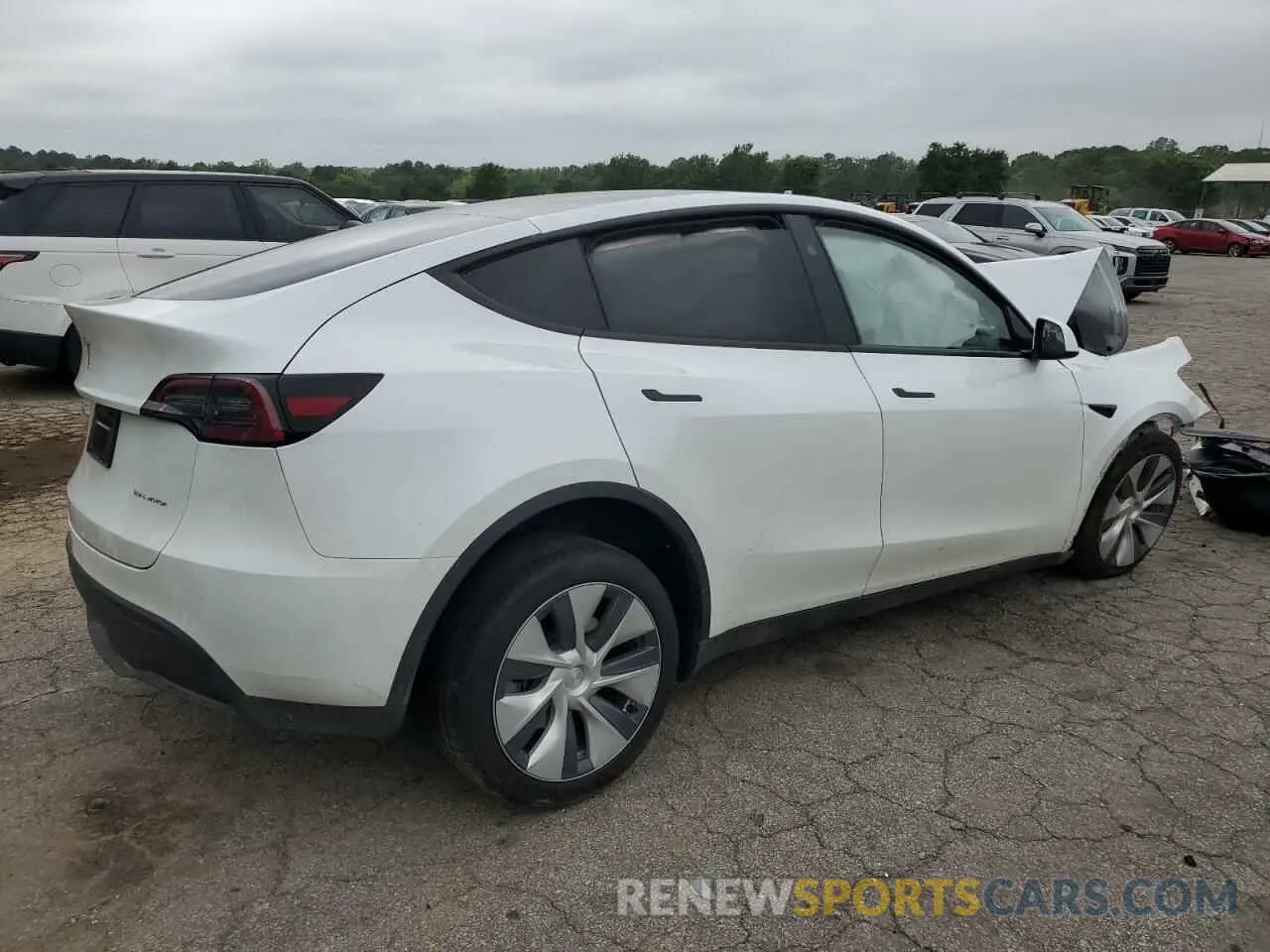 3 Photograph of a damaged car 7SAYGDEE5RA235339 TESLA MODEL Y 2024