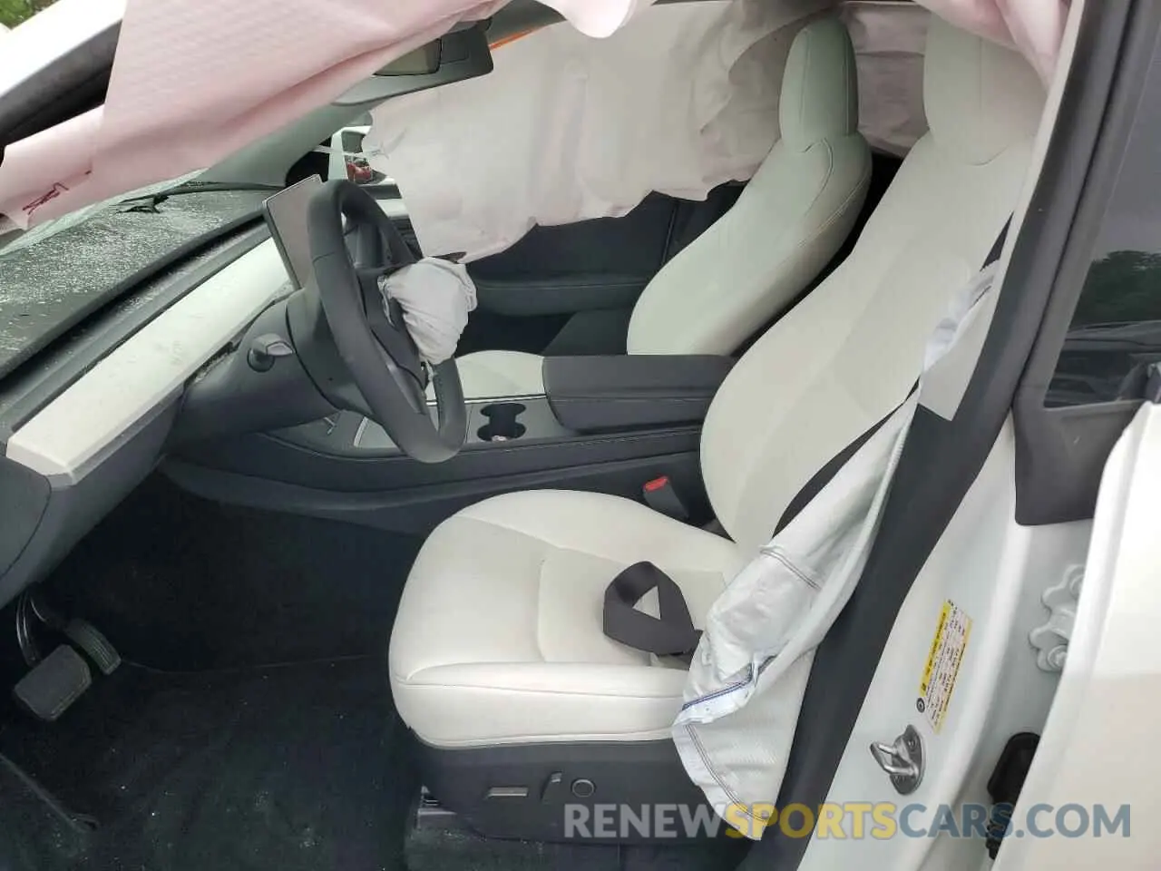 7 Photograph of a damaged car 7SAYGDEE5RA235339 TESLA MODEL Y 2024