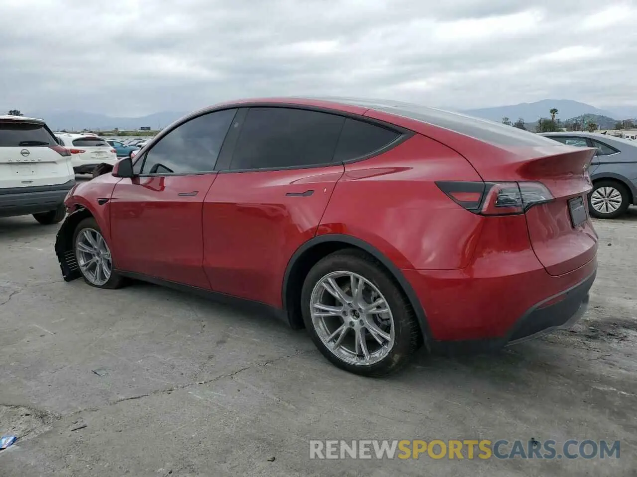 2 Photograph of a damaged car 7SAYGDEE5RA251895 TESLA MODEL Y 2024
