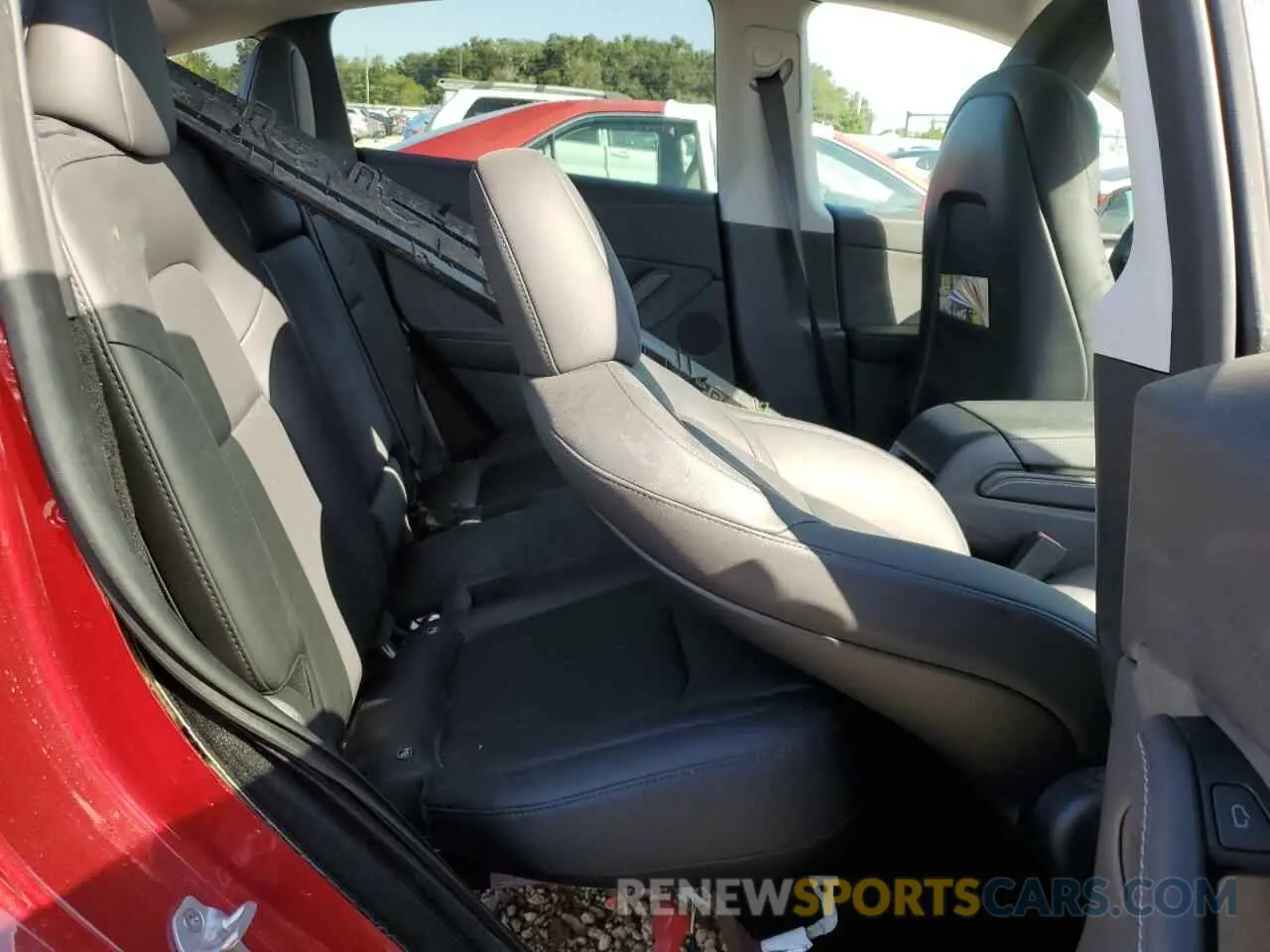 11 Photograph of a damaged car 7SAYGDEE5RA255476 TESLA MODEL Y 2024