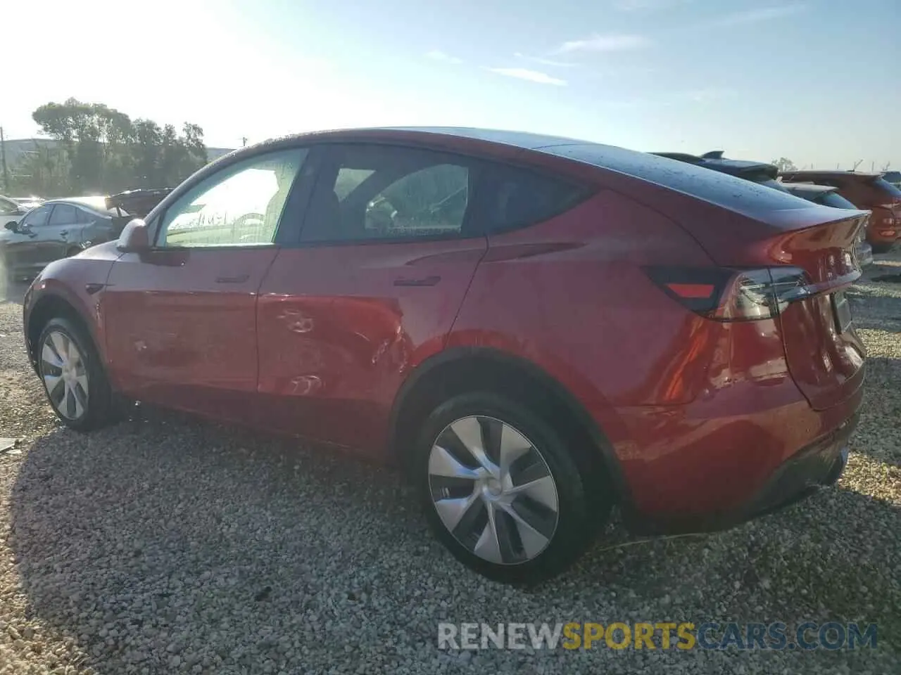 2 Photograph of a damaged car 7SAYGDEE5RA255476 TESLA MODEL Y 2024