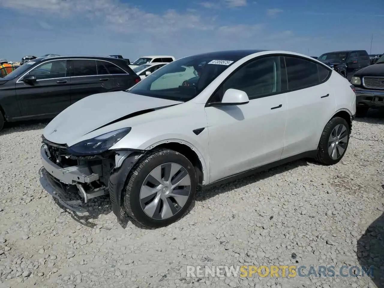 1 Photograph of a damaged car 7SAYGDEE5RA290471 TESLA MODEL Y 2024