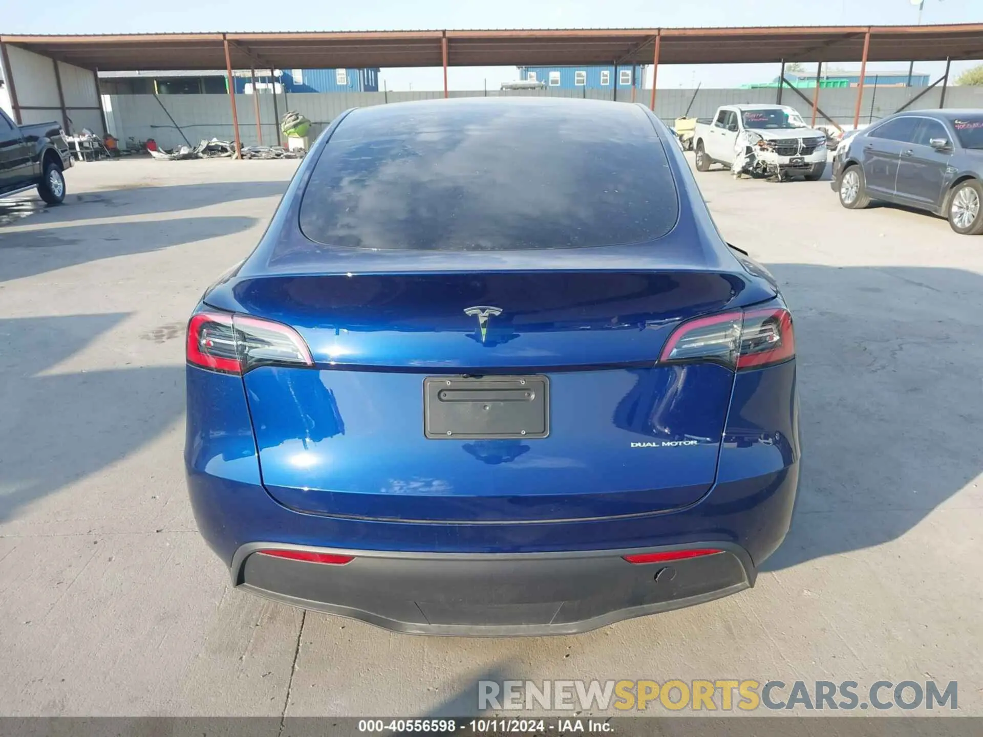 17 Photograph of a damaged car 7SAYGDEE5RA302893 TESLA MODEL Y 2024