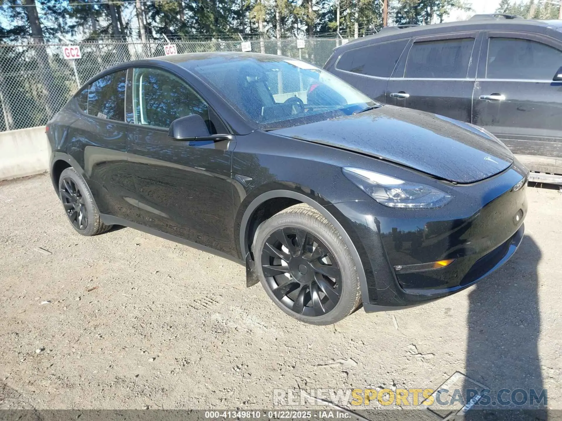 1 Photograph of a damaged car 7SAYGDEE5RF004220 TESLA MODEL Y 2024