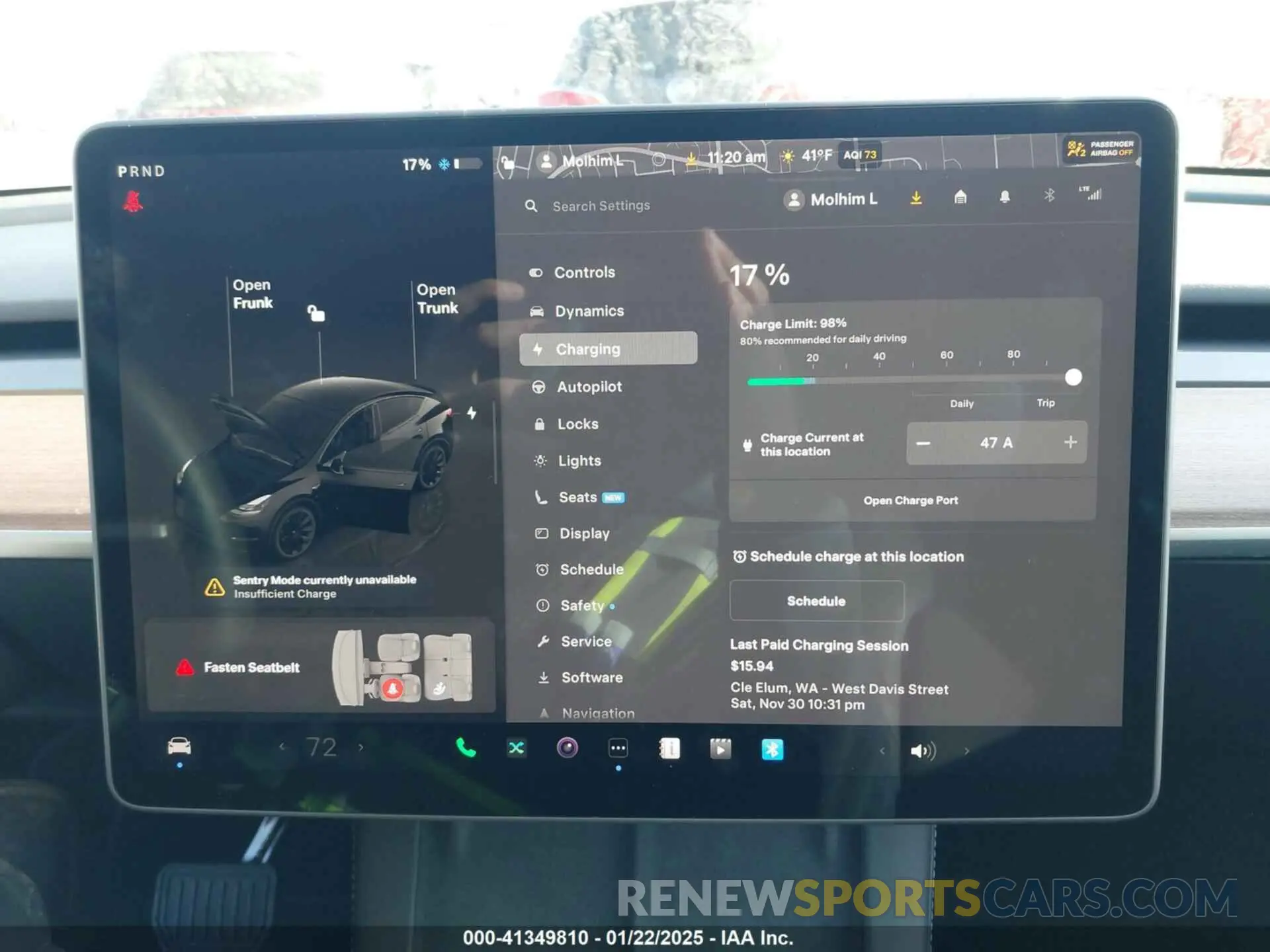 18 Photograph of a damaged car 7SAYGDEE5RF004220 TESLA MODEL Y 2024