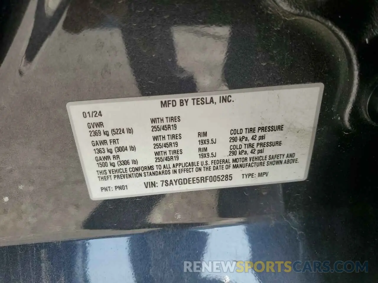 12 Photograph of a damaged car 7SAYGDEE5RF005285 TESLA MODEL Y 2024