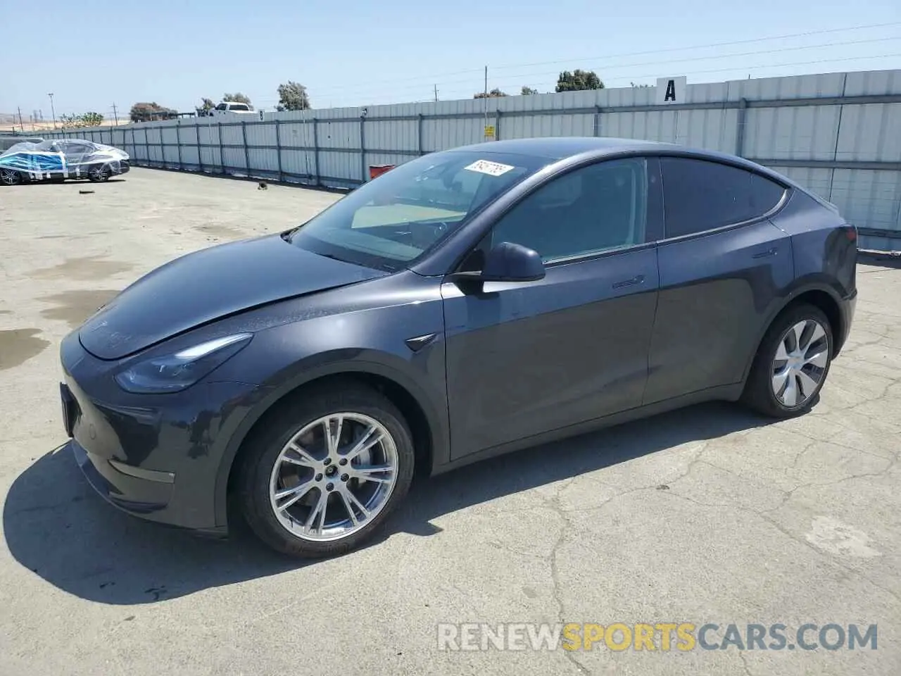 1 Photograph of a damaged car 7SAYGDEE5RF060478 TESLA MODEL Y 2024