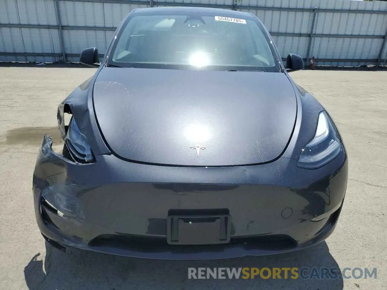 5 Photograph of a damaged car 7SAYGDEE5RF060478 TESLA MODEL Y 2024