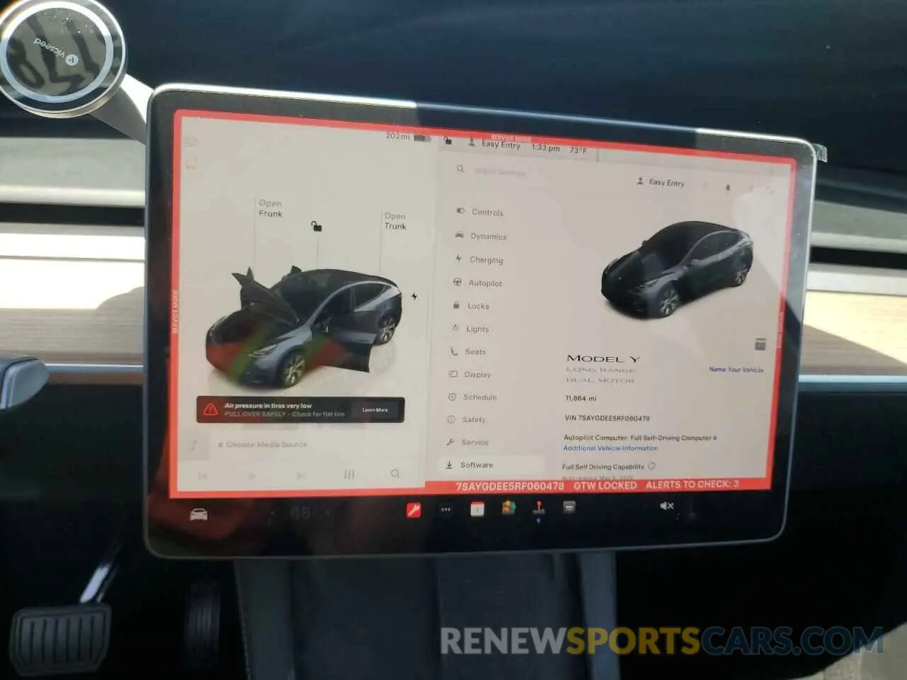 9 Photograph of a damaged car 7SAYGDEE5RF060478 TESLA MODEL Y 2024