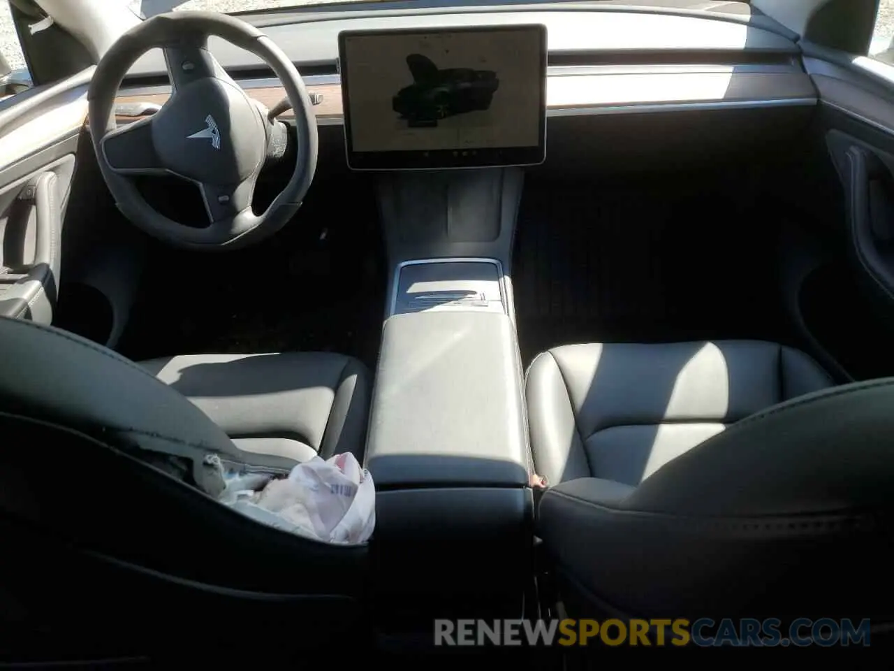 8 Photograph of a damaged car 7SAYGDEE5RF071206 TESLA MODEL Y 2024
