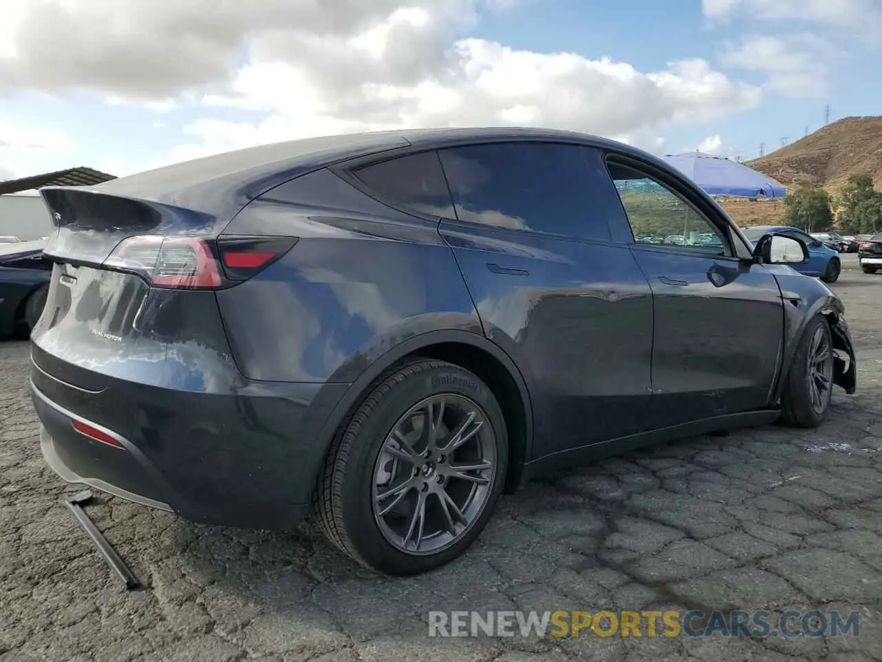 3 Photograph of a damaged car 7SAYGDEE5RF123496 TESLA MODEL Y 2024