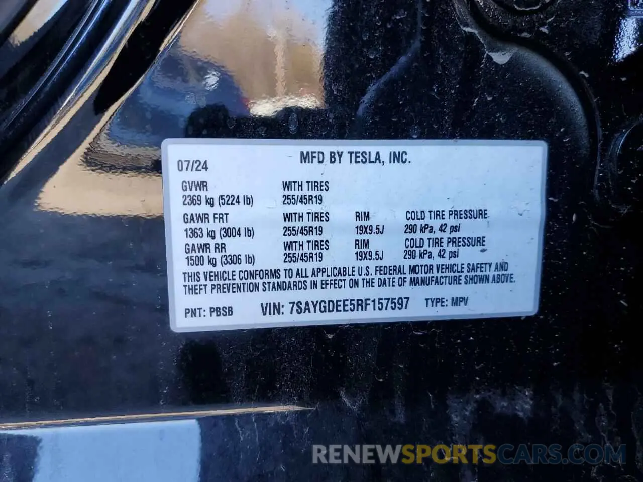 15 Photograph of a damaged car 7SAYGDEE5RF157597 TESLA MODEL Y 2024