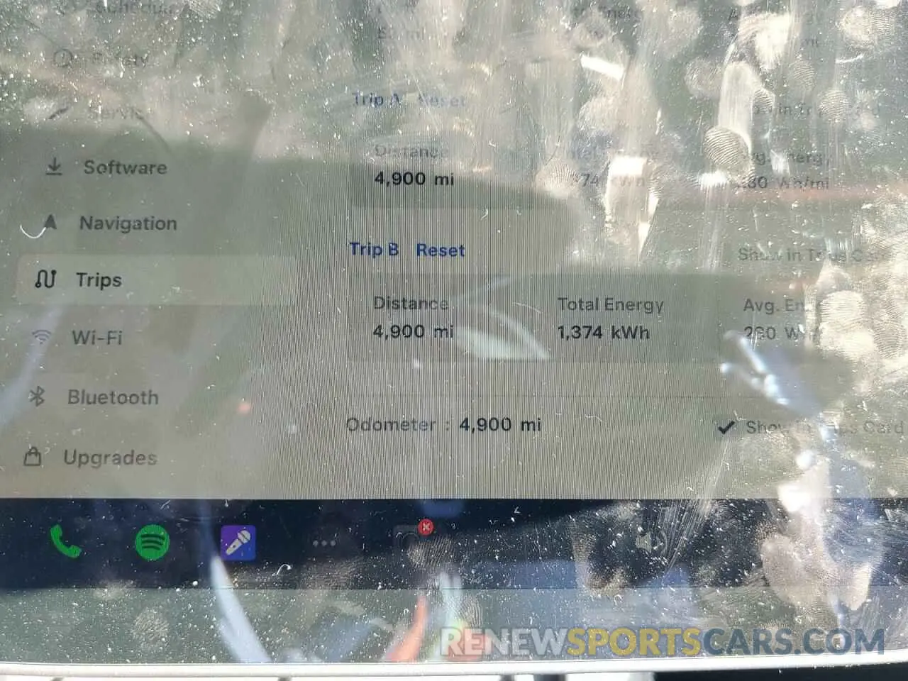 9 Photograph of a damaged car 7SAYGDEE5RF157597 TESLA MODEL Y 2024