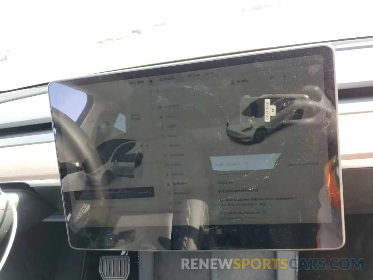 9 Photograph of a damaged car 7SAYGDEE5RF196822 TESLA MODEL Y 2024