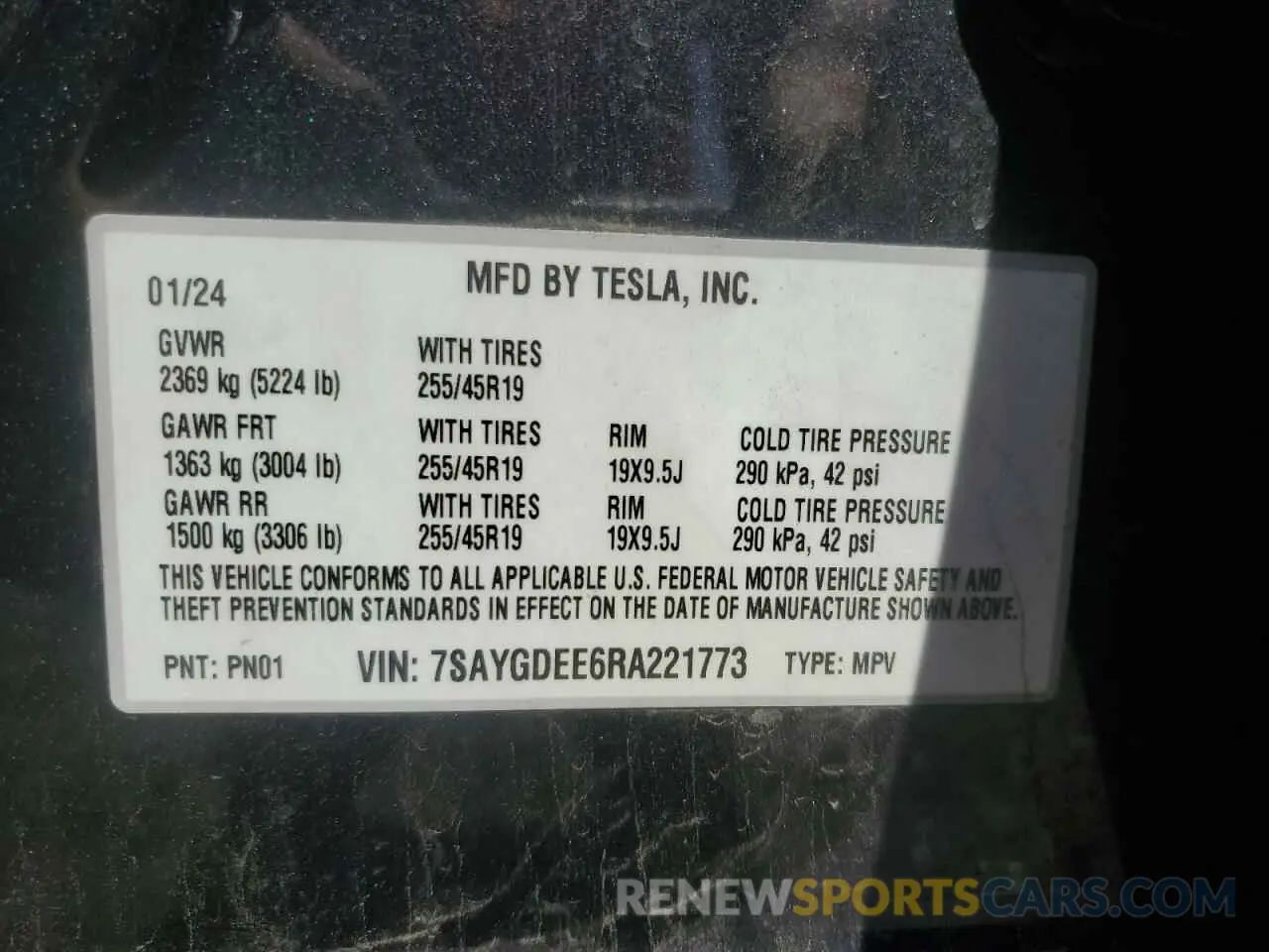 13 Photograph of a damaged car 7SAYGDEE6RA221773 TESLA MODEL Y 2024