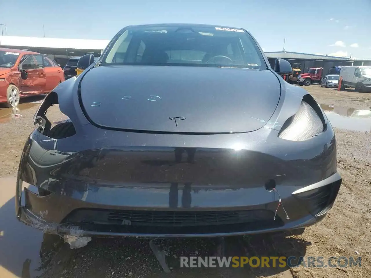 5 Photograph of a damaged car 7SAYGDEE6RA221773 TESLA MODEL Y 2024