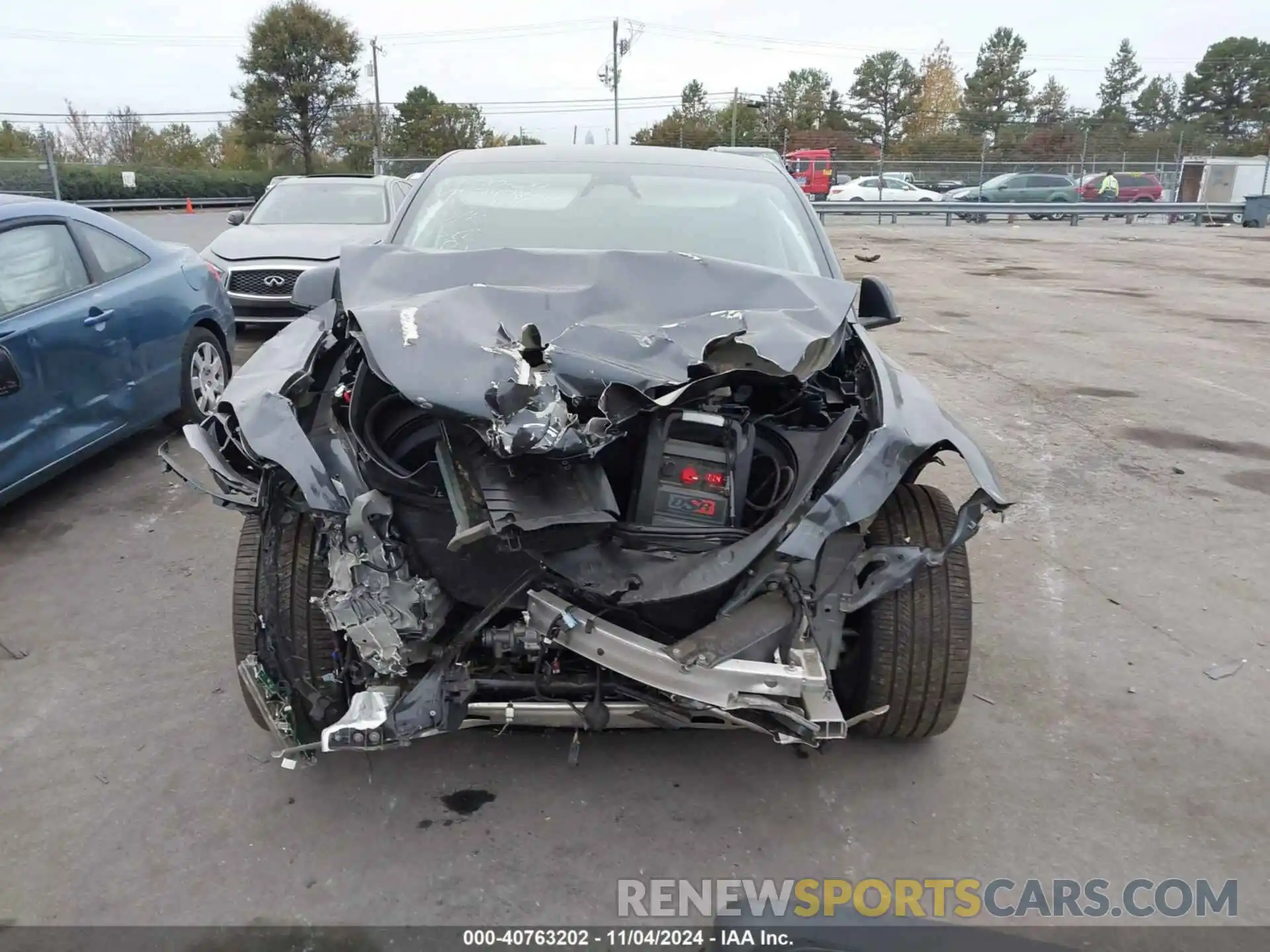 12 Photograph of a damaged car 7SAYGDEE6RA247824 TESLA MODEL Y 2024