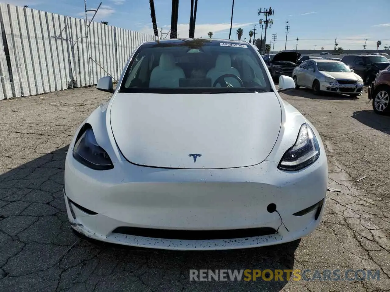 5 Photograph of a damaged car 7SAYGDEE6RA250657 TESLA MODEL Y 2024