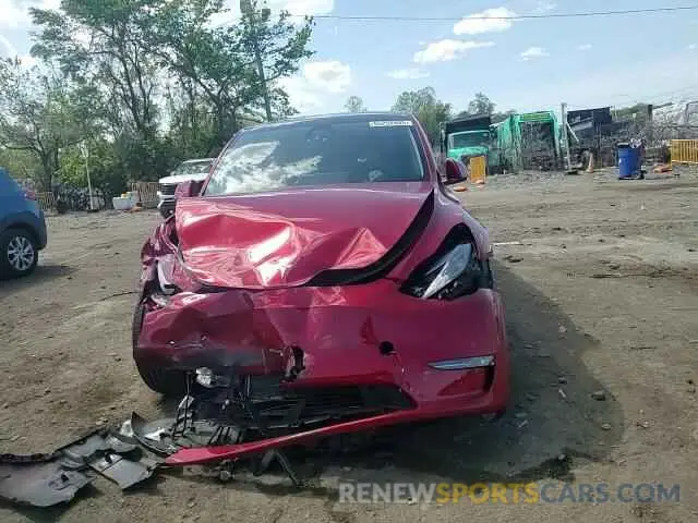 13 Photograph of a damaged car 7SAYGDEE6RA261108 TESLA MODEL Y 2024