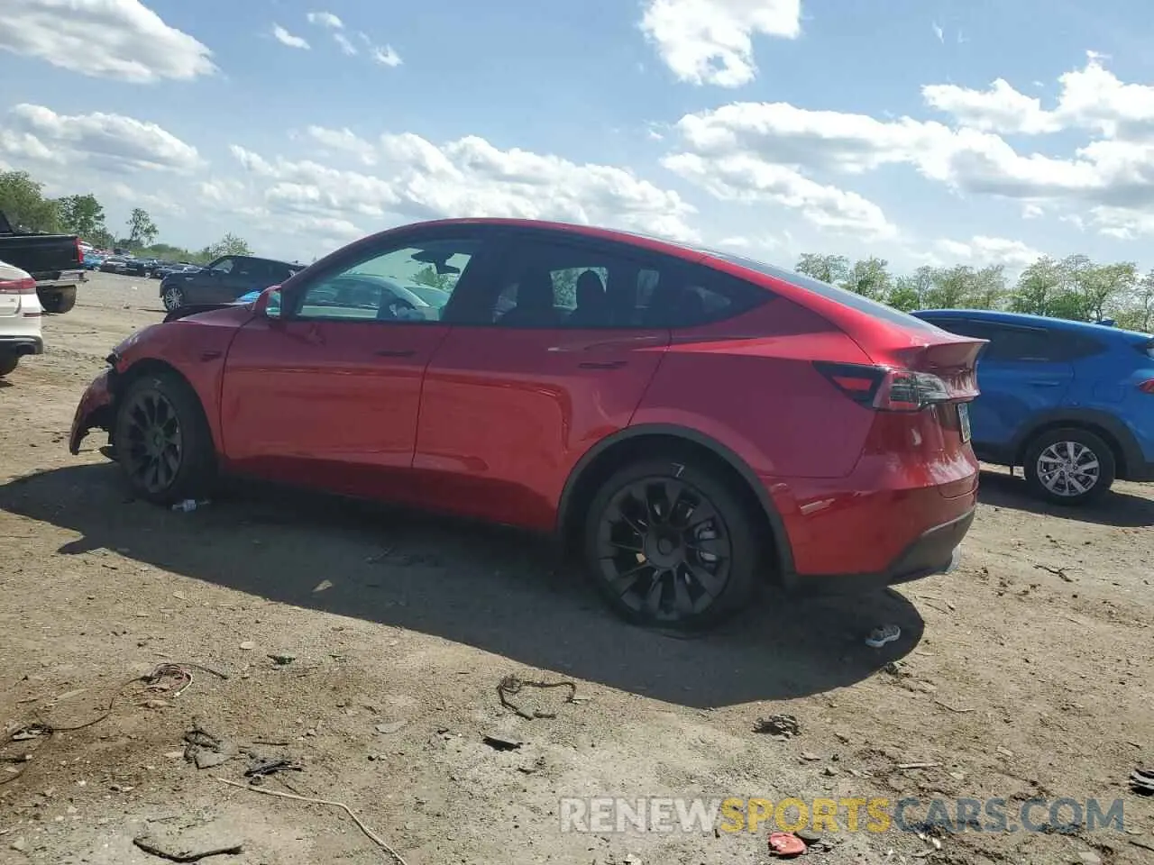 2 Photograph of a damaged car 7SAYGDEE6RA261108 TESLA MODEL Y 2024