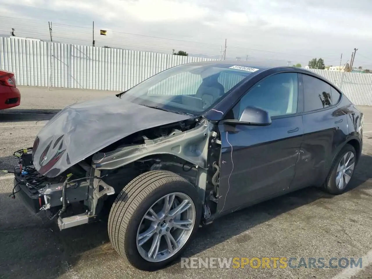 1 Photograph of a damaged car 7SAYGDEE6RA261223 TESLA MODEL Y 2024