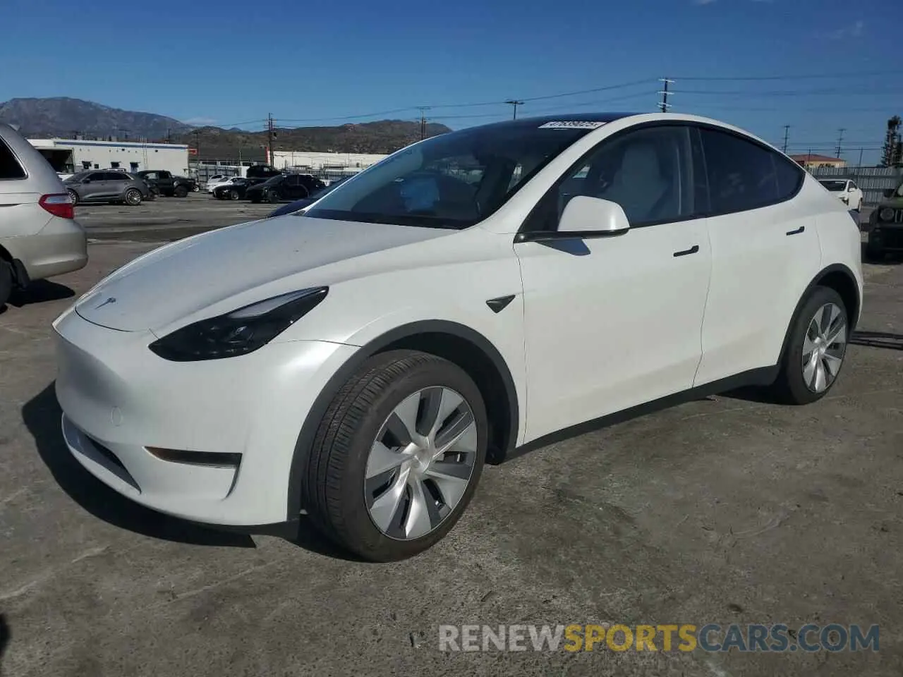 1 Photograph of a damaged car 7SAYGDEE6RA261884 TESLA MODEL Y 2024