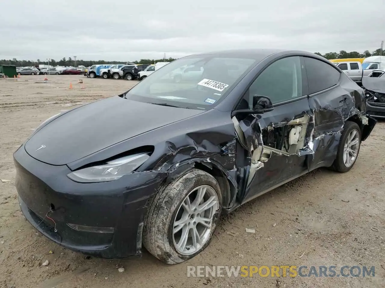 1 Photograph of a damaged car 7SAYGDEE6RA271654 TESLA MODEL Y 2024