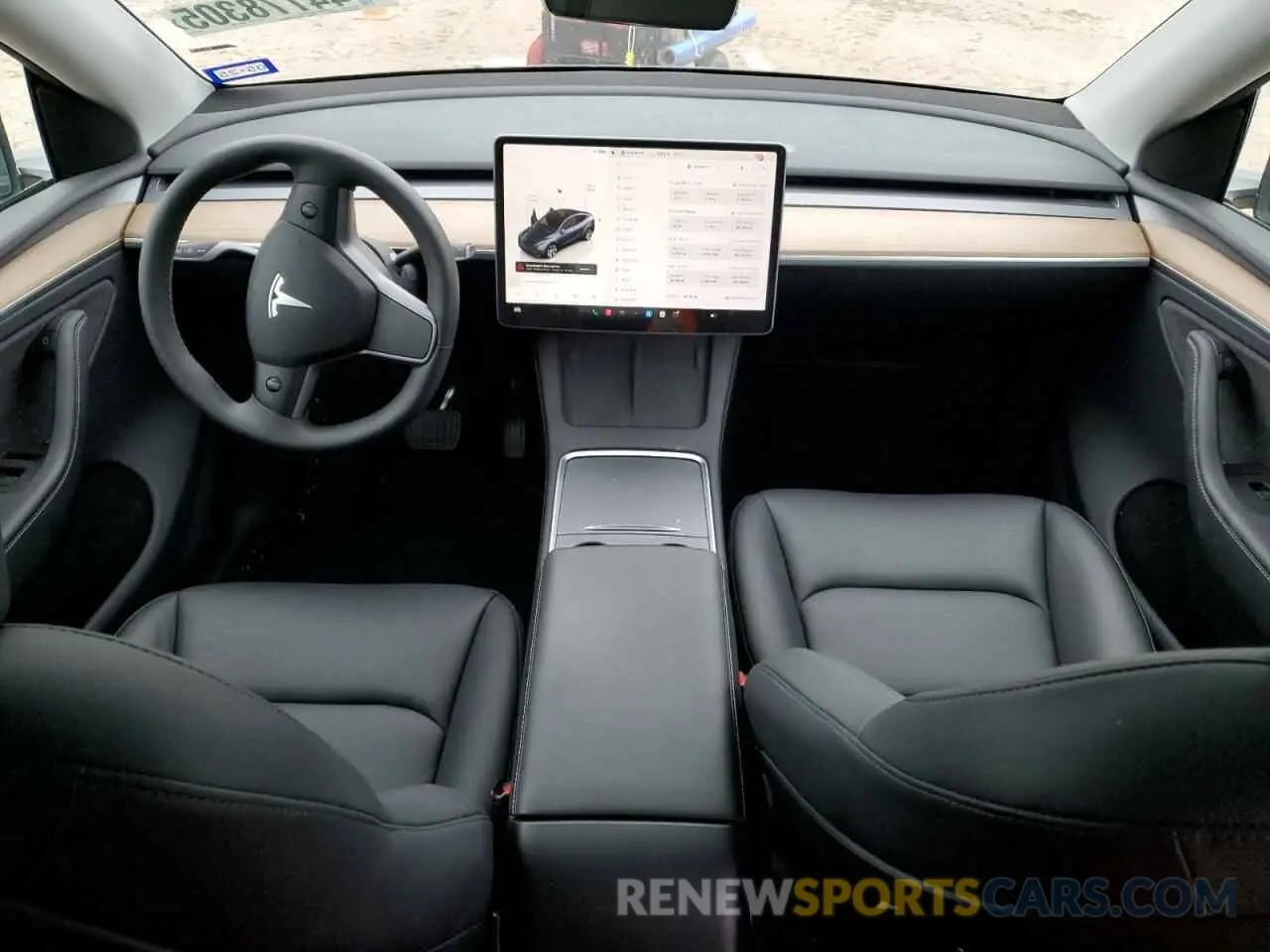 8 Photograph of a damaged car 7SAYGDEE6RA271654 TESLA MODEL Y 2024