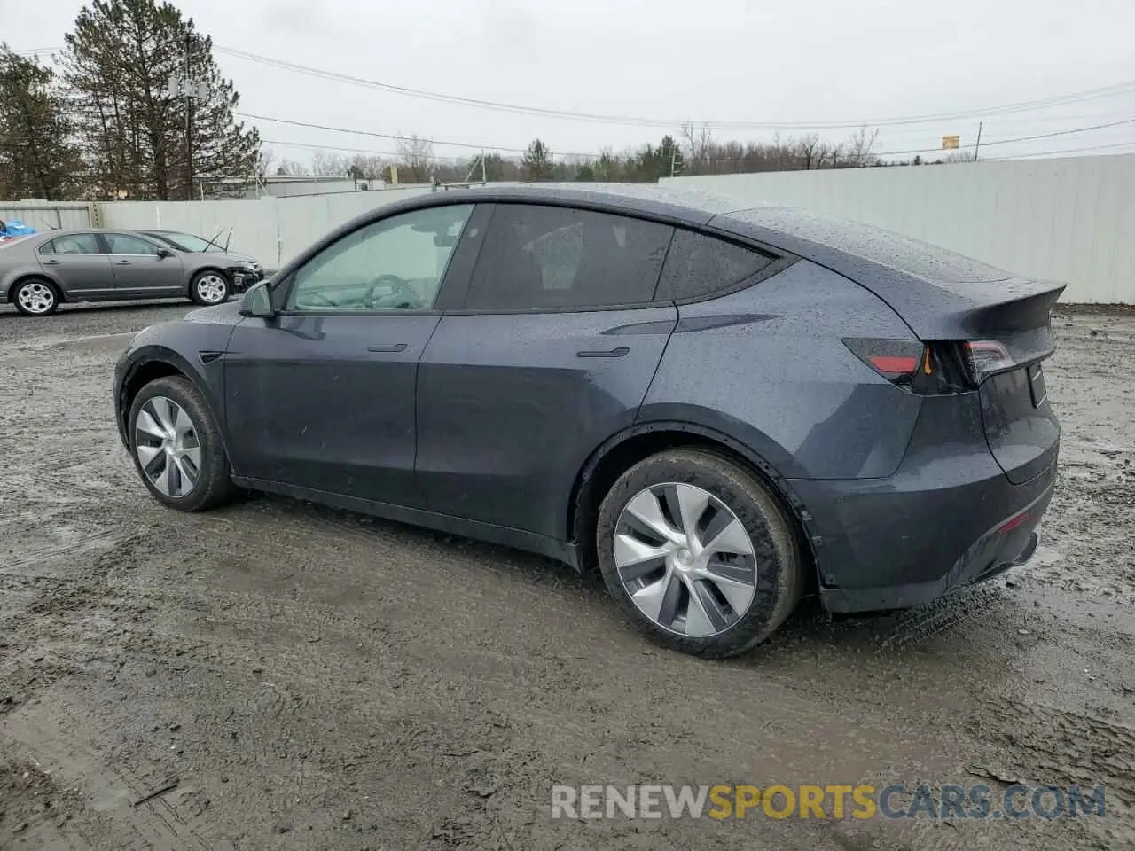 2 Photograph of a damaged car 7SAYGDEE6RA278636 TESLA MODEL Y 2024