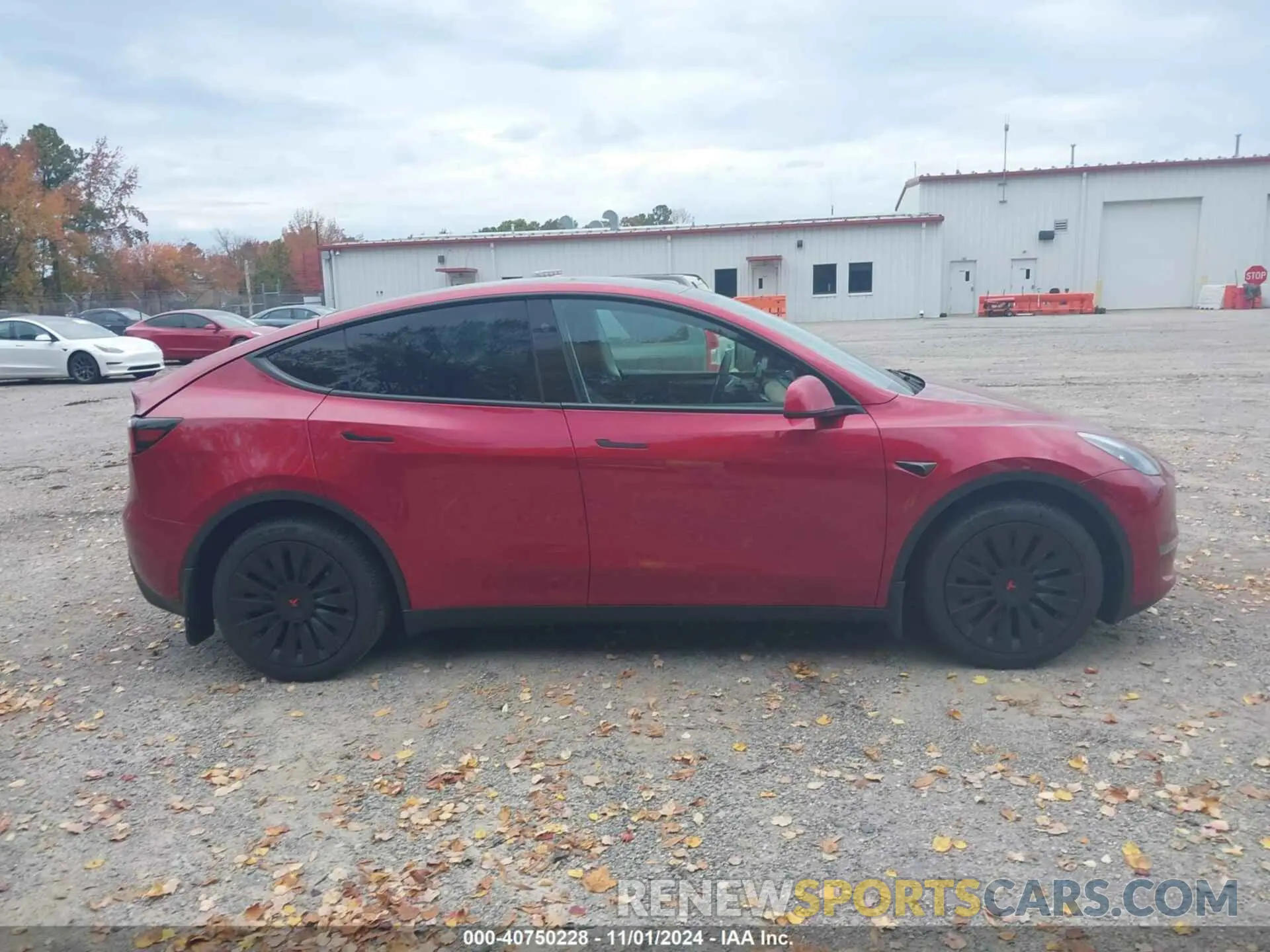 13 Photograph of a damaged car 7SAYGDEE6RA310761 TESLA MODEL Y 2024