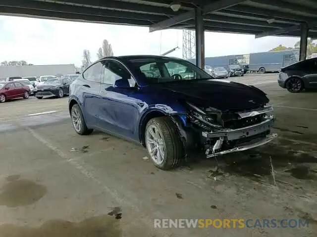 11 Photograph of a damaged car 7SAYGDEE6RF025366 TESLA MODEL Y 2024