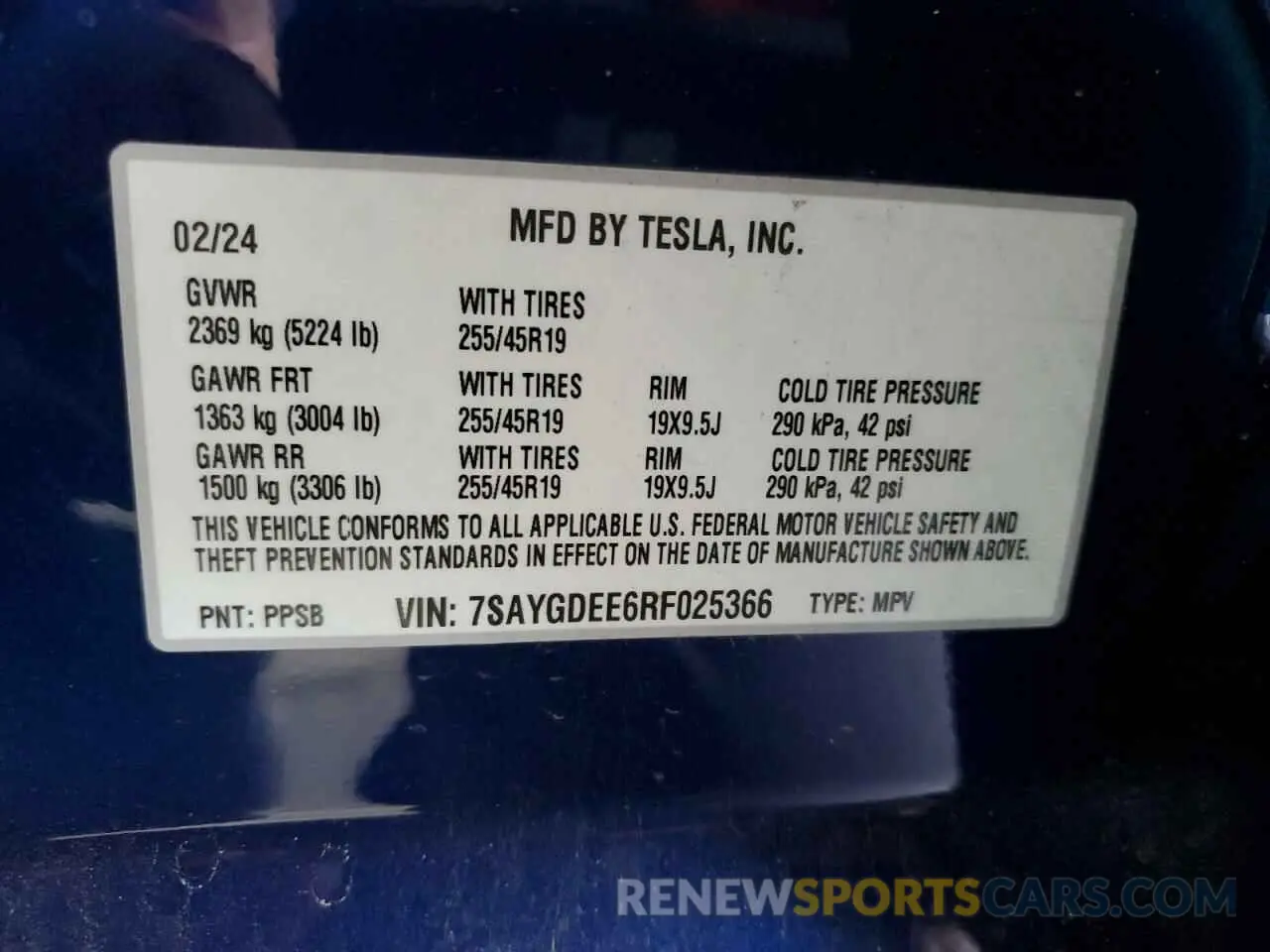 15 Photograph of a damaged car 7SAYGDEE6RF025366 TESLA MODEL Y 2024