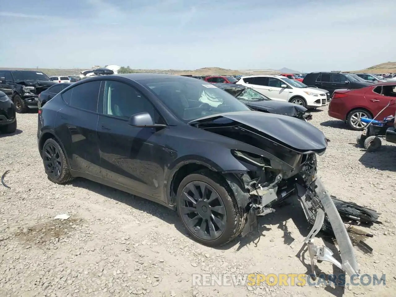 4 Photograph of a damaged car 7SAYGDEE6RF074728 TESLA MODEL Y 2024