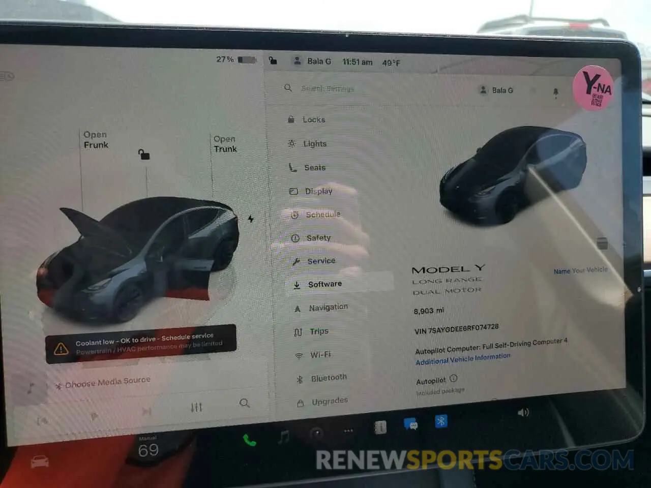 9 Photograph of a damaged car 7SAYGDEE6RF074728 TESLA MODEL Y 2024