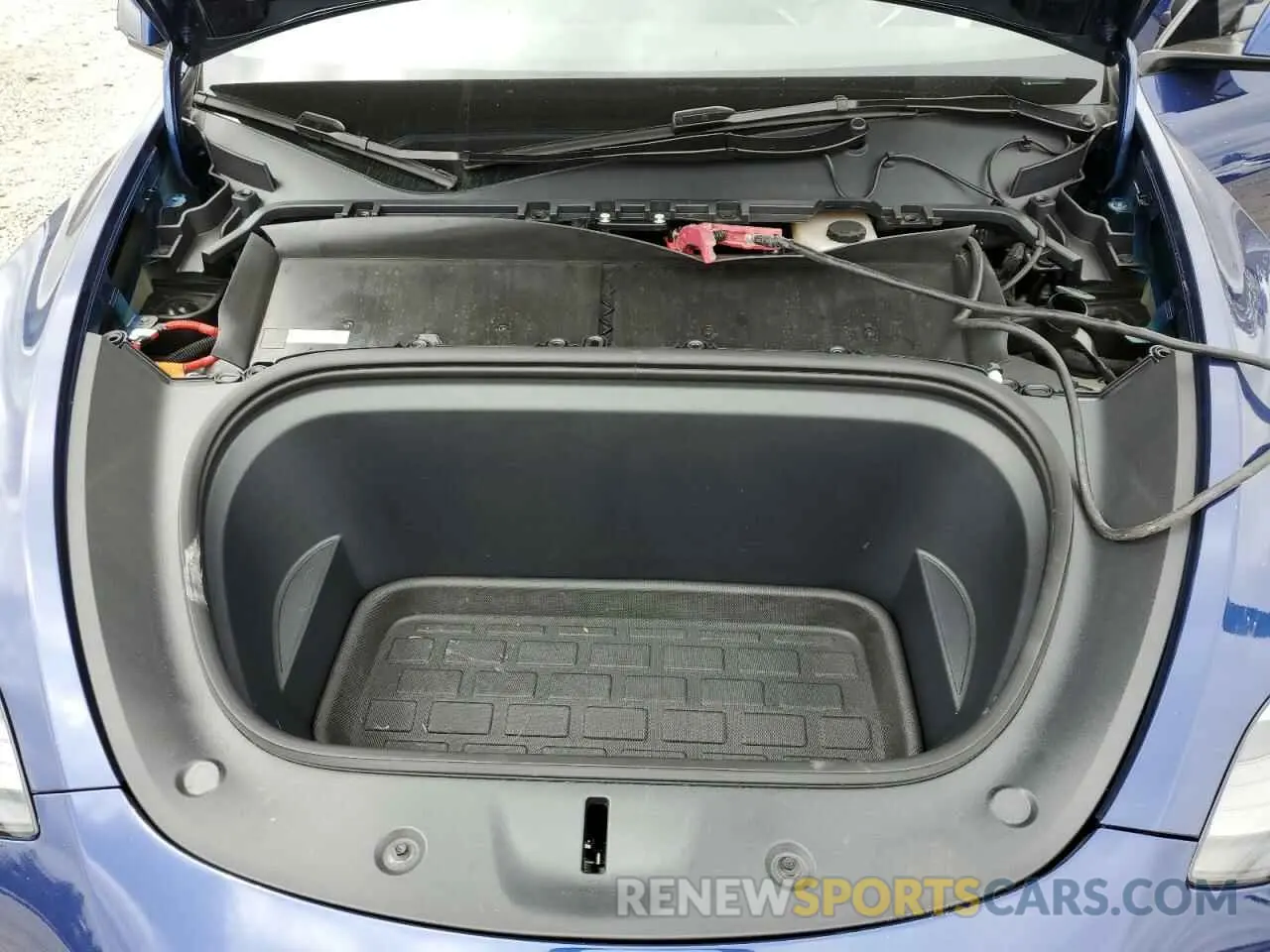 11 Photograph of a damaged car 7SAYGDEE6RF084627 TESLA MODEL Y 2024