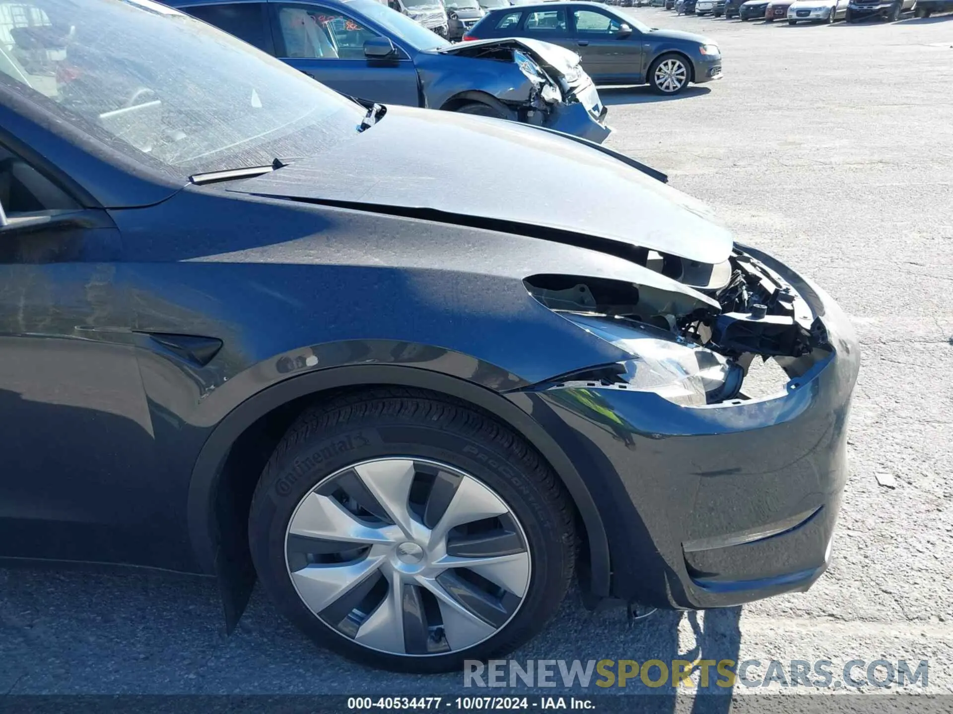 21 Photograph of a damaged car 7SAYGDEE6RF088130 TESLA MODEL Y 2024