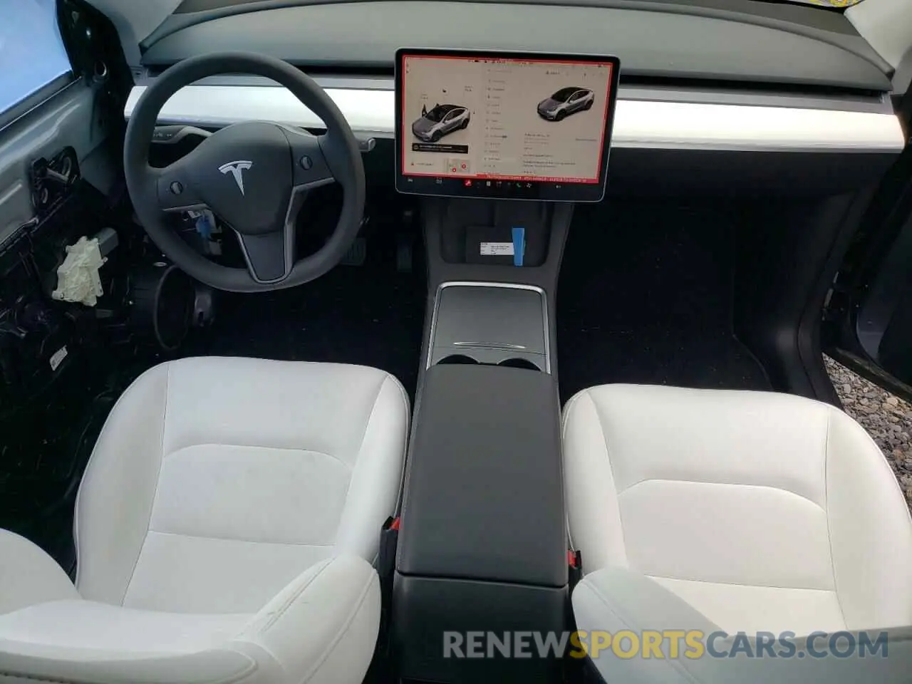8 Photograph of a damaged car 7SAYGDEE6RF104018 TESLA MODEL Y 2024