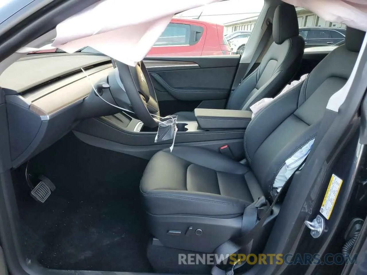 7 Photograph of a damaged car 7SAYGDEE6RF161464 TESLA MODEL Y 2024