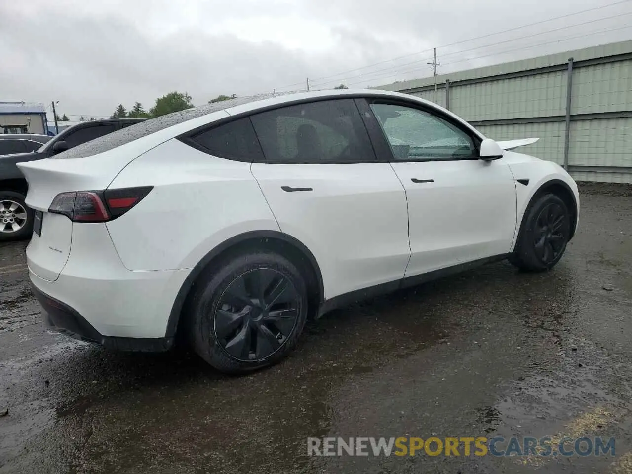 3 Photograph of a damaged car 7SAYGDEE6RF162372 TESLA MODEL Y 2024