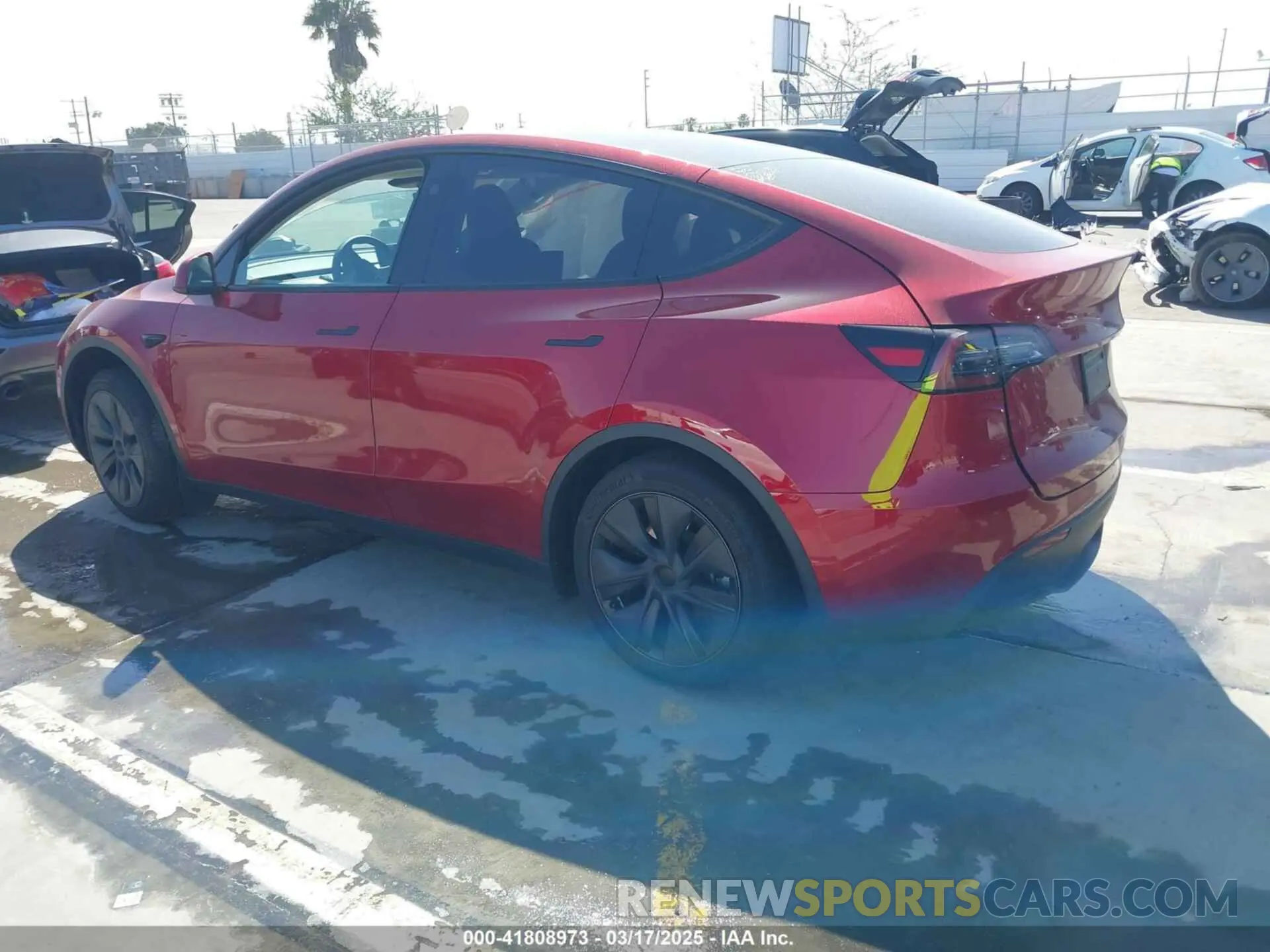 3 Photograph of a damaged car 7SAYGDEE6RF190947 TESLA MODEL Y 2024