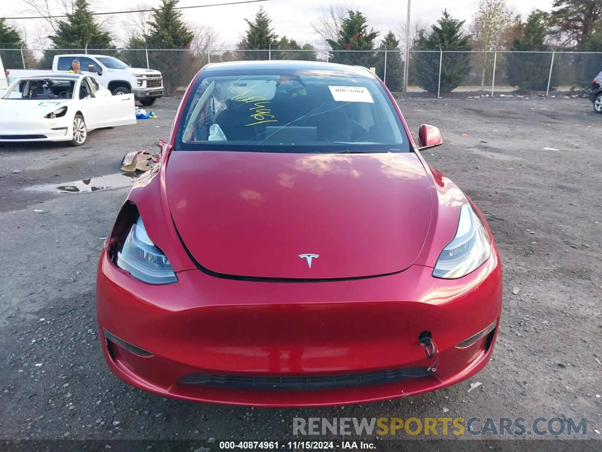 12 Photograph of a damaged car 7SAYGDEE6RF988624 TESLA MODEL Y 2024