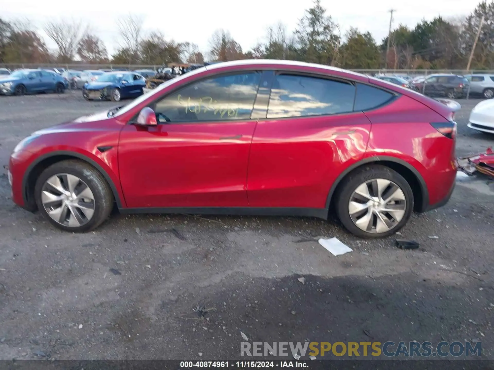14 Photograph of a damaged car 7SAYGDEE6RF988624 TESLA MODEL Y 2024