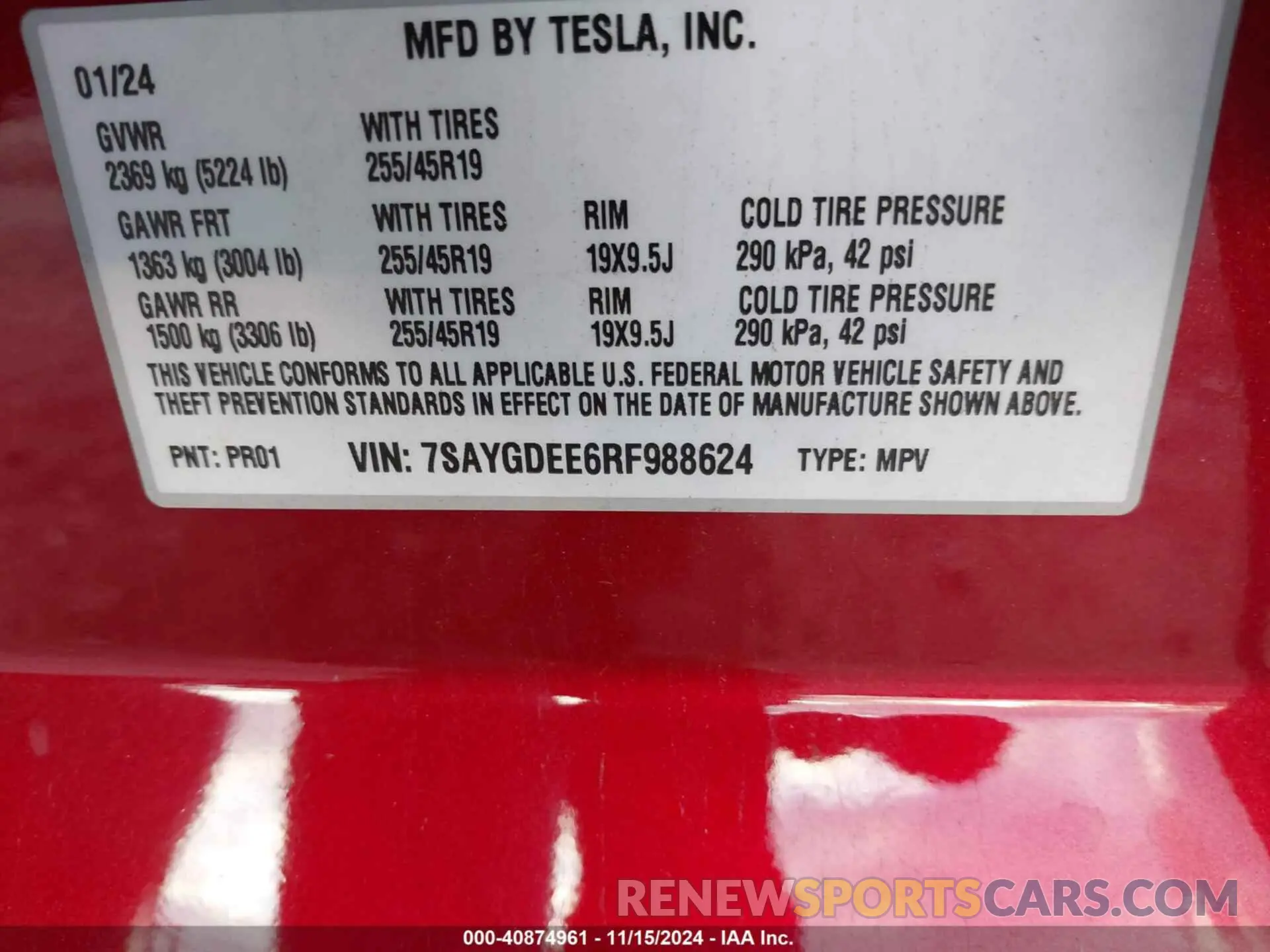 9 Photograph of a damaged car 7SAYGDEE6RF988624 TESLA MODEL Y 2024