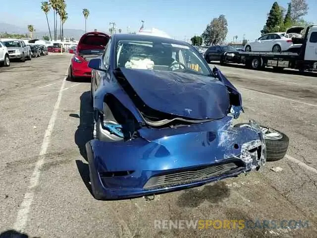 11 Photograph of a damaged car 7SAYGDEE7RA214783 TESLA MODEL Y 2024