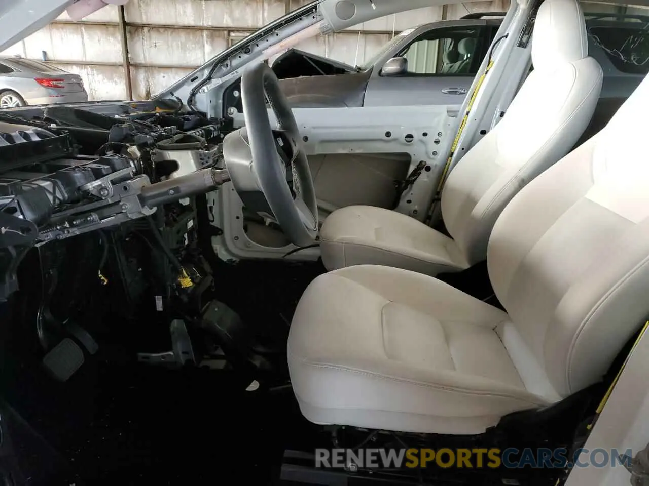 7 Photograph of a damaged car 7SAYGDEE7RA217991 TESLA MODEL Y 2024