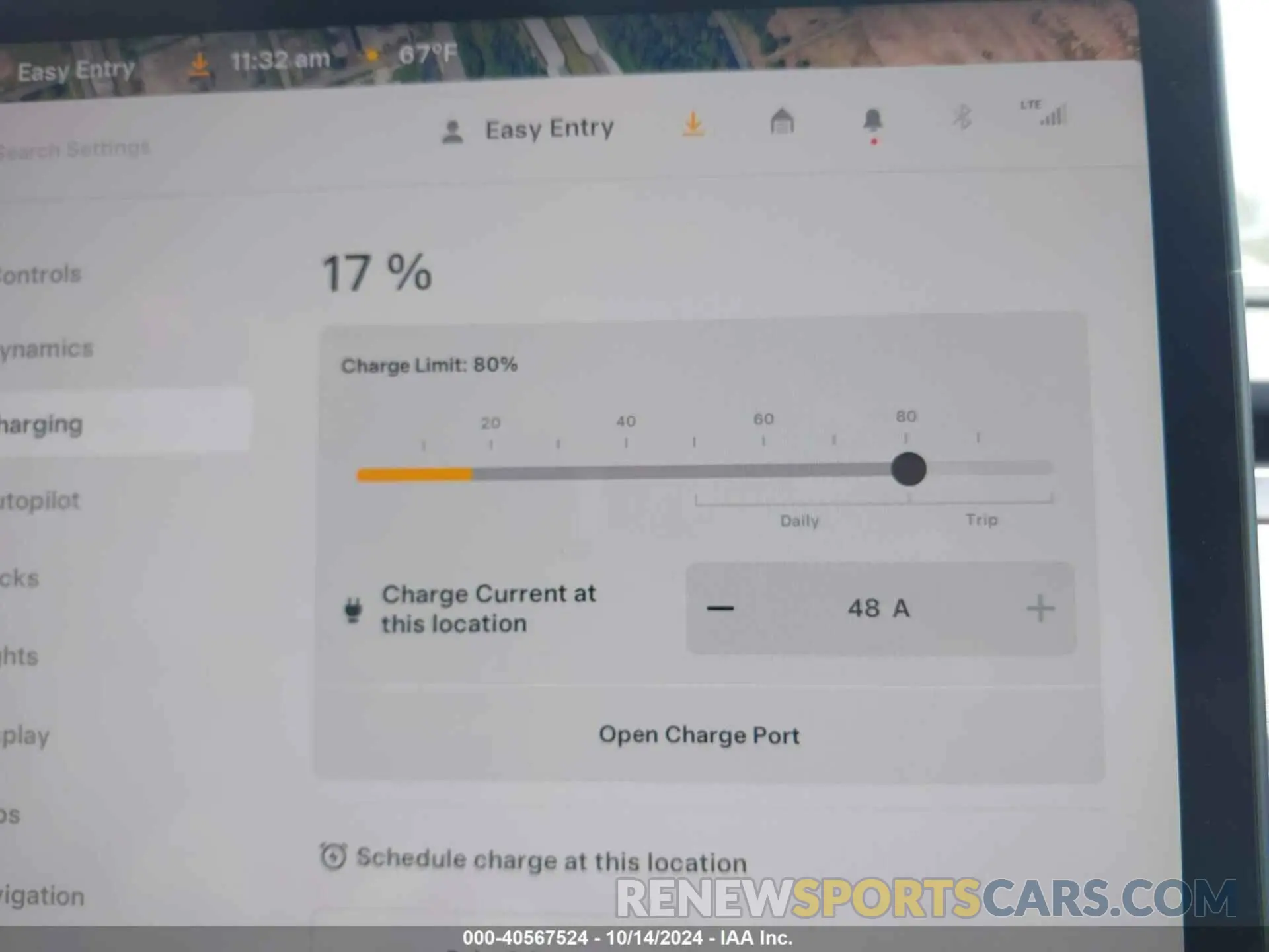 18 Photograph of a damaged car 7SAYGDEE7RA235097 TESLA MODEL Y 2024
