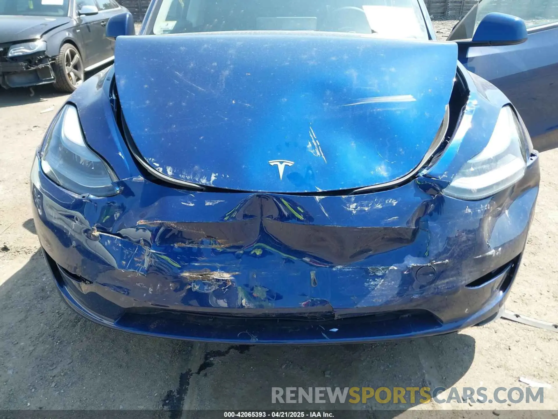 6 Photograph of a damaged car 7SAYGDEE7RA240977 TESLA MODEL Y 2024